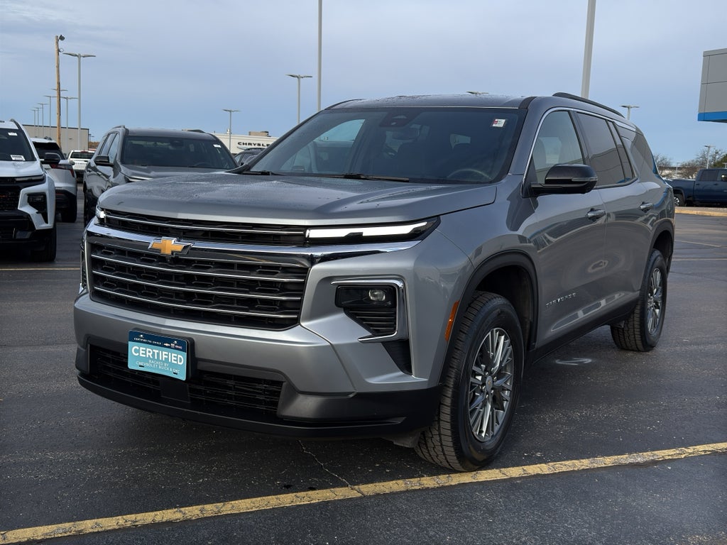 2024 Chevrolet Traverse LT w/2LT
