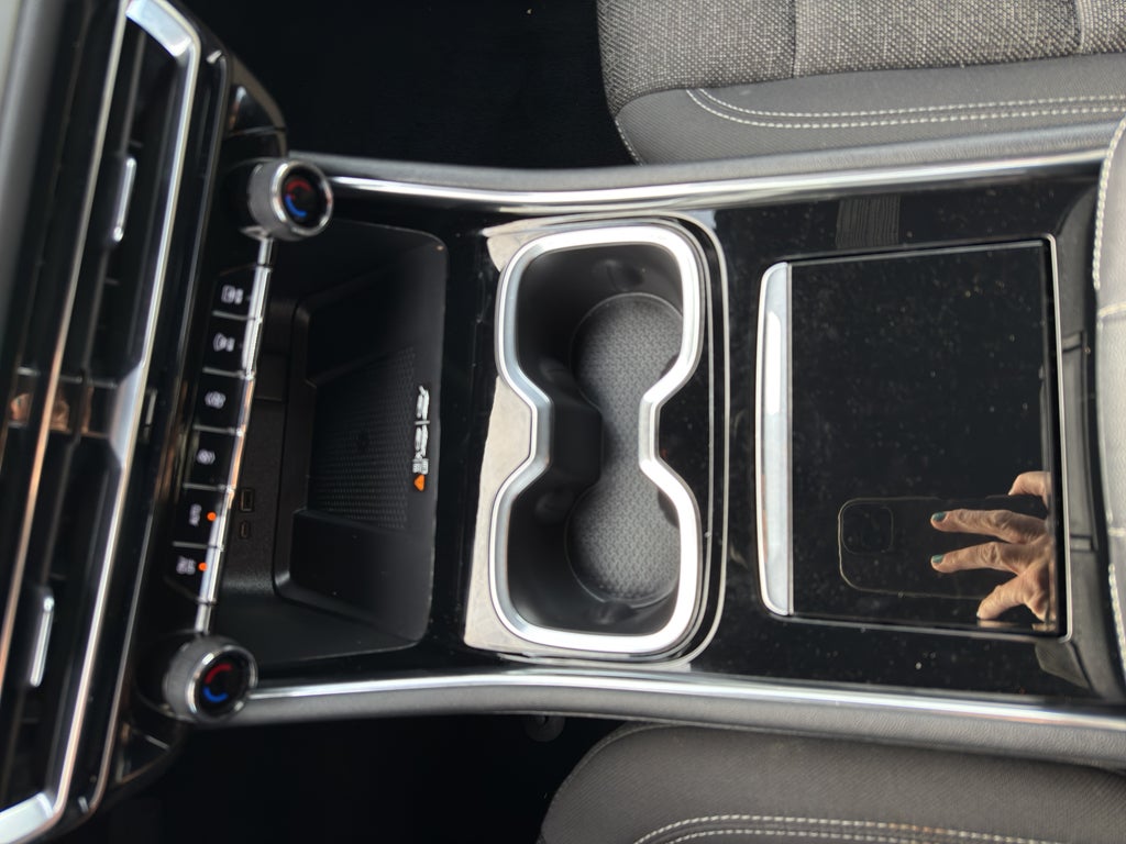 2024 Chevrolet Traverse LT w/2LT