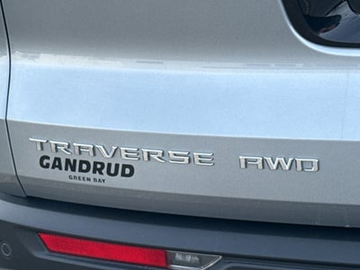 2024 Chevrolet Traverse LT w/2LT