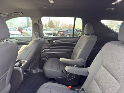 2024 Chevrolet Traverse LT w/2LT