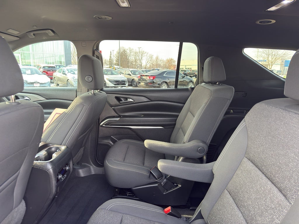 2024 Chevrolet Traverse LT w/2LT