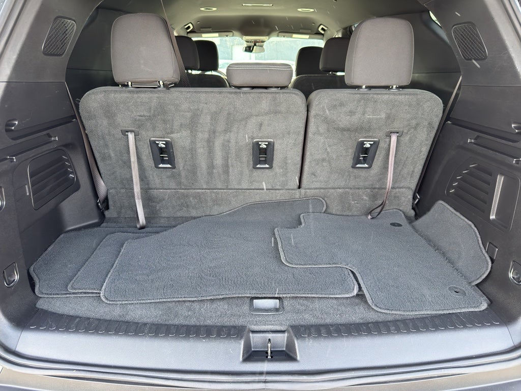 2024 Chevrolet Traverse LT w/2LT