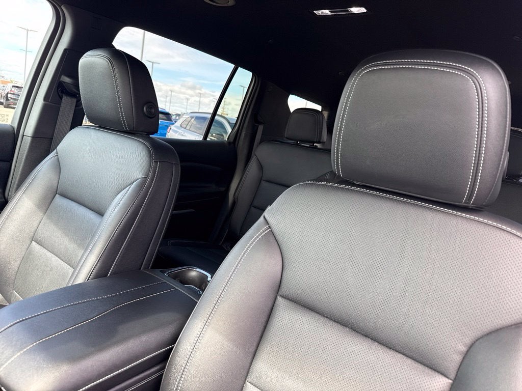 2026 Chevrolet Traverse LT w/2LT
