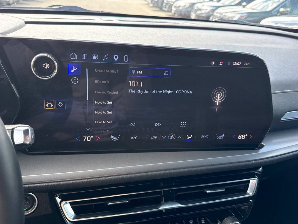 2026 Chevrolet Traverse LT w/2LT