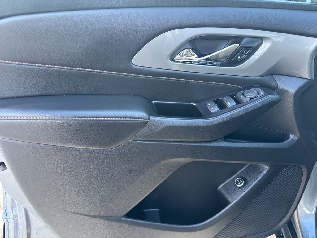 2020 Chevrolet Traverse AWD 1LT