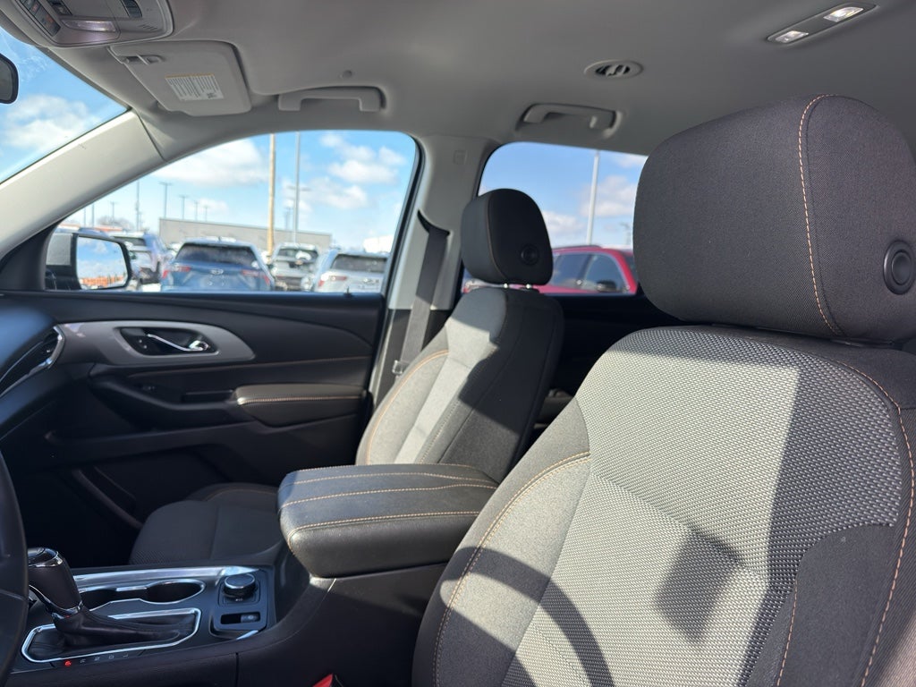 2020 Chevrolet Traverse AWD 1LT