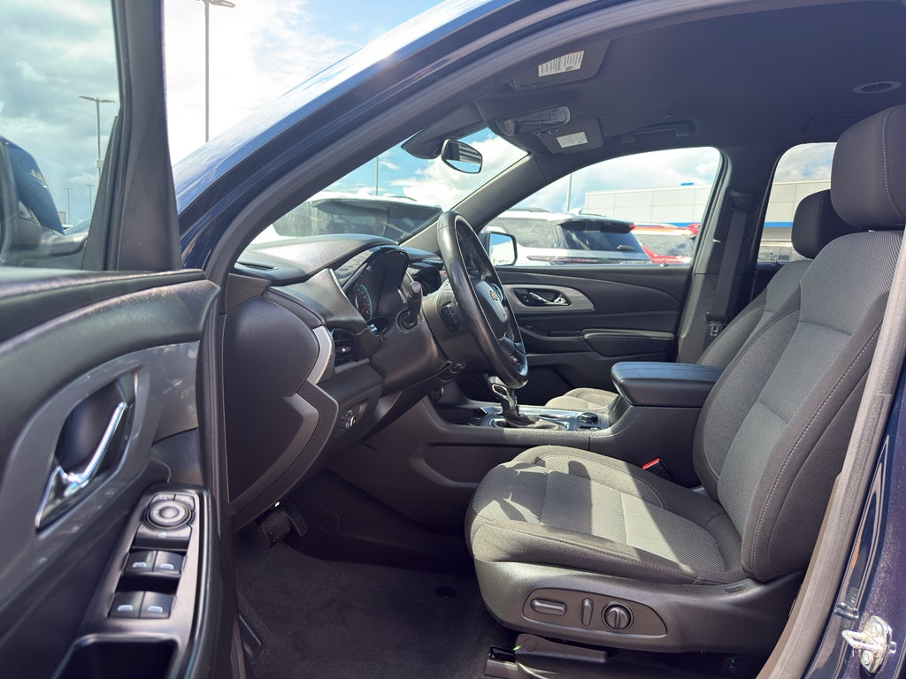 2023 Chevrolet Traverse AWD 1LT