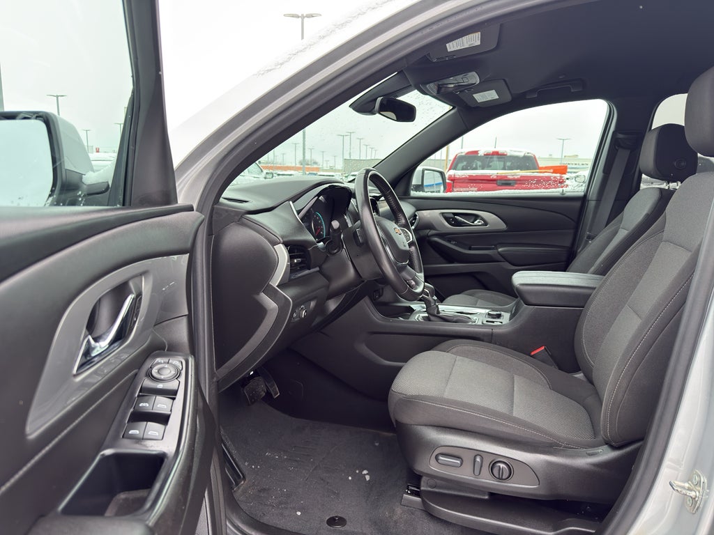 2022 Chevrolet Traverse AWD 1LT