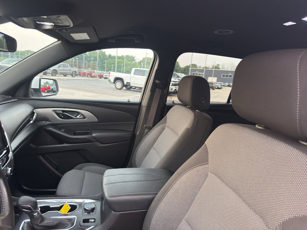 2022 Chevrolet Traverse AWD 1LT