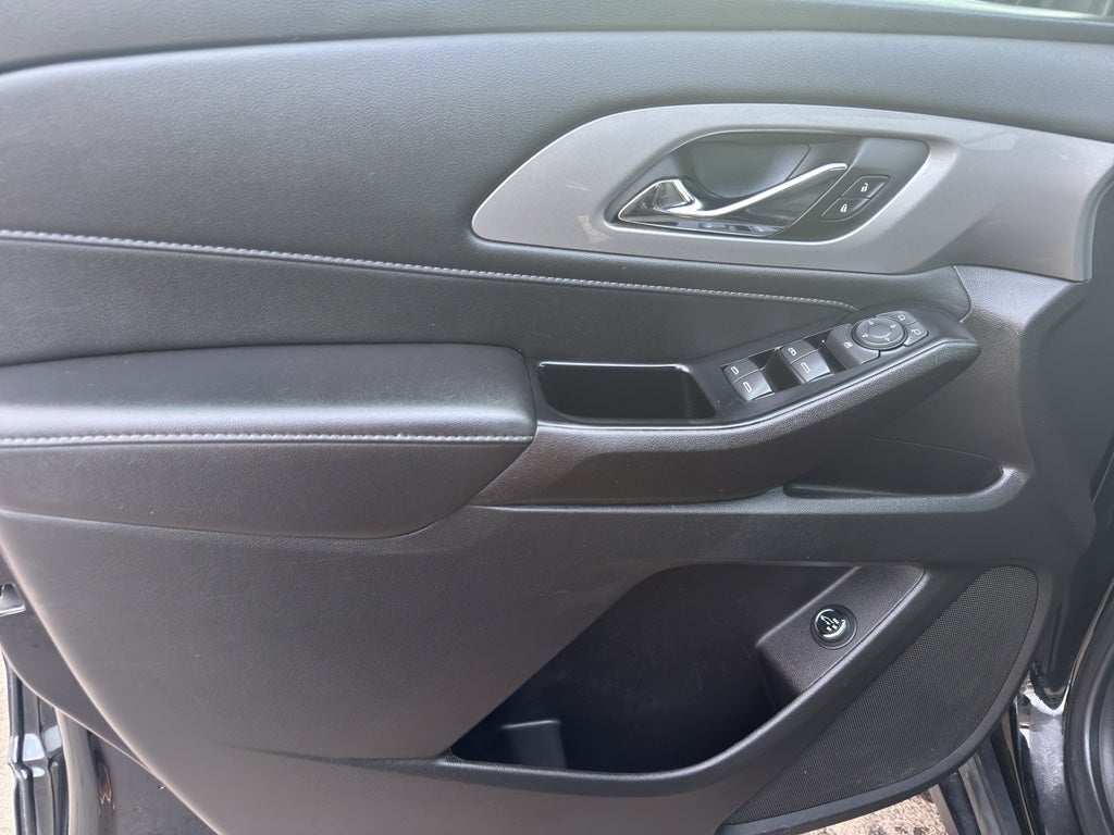 2023 Chevrolet Traverse AWD 1LT