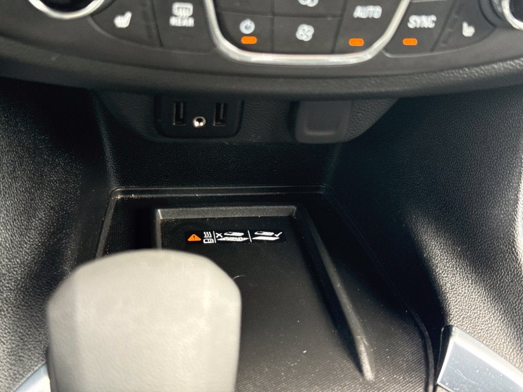 2022 Chevrolet Traverse AWD 1LT Midnight/Sport Edition