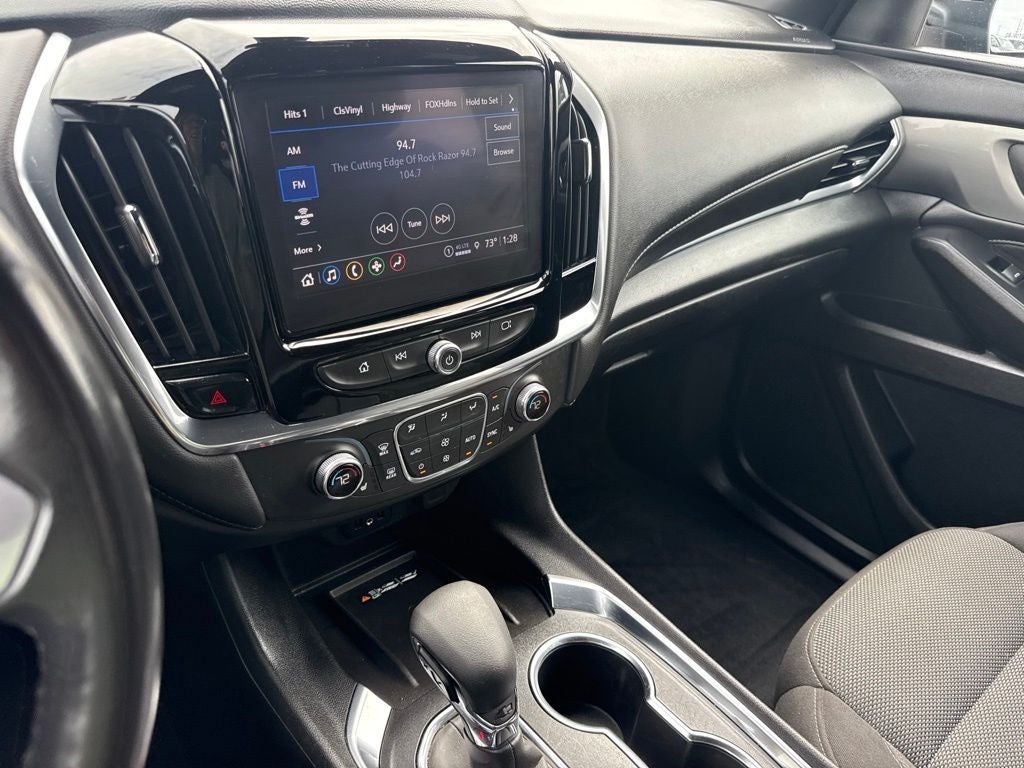 2022 Chevrolet Traverse AWD 1LT Midnight/Sport Edition