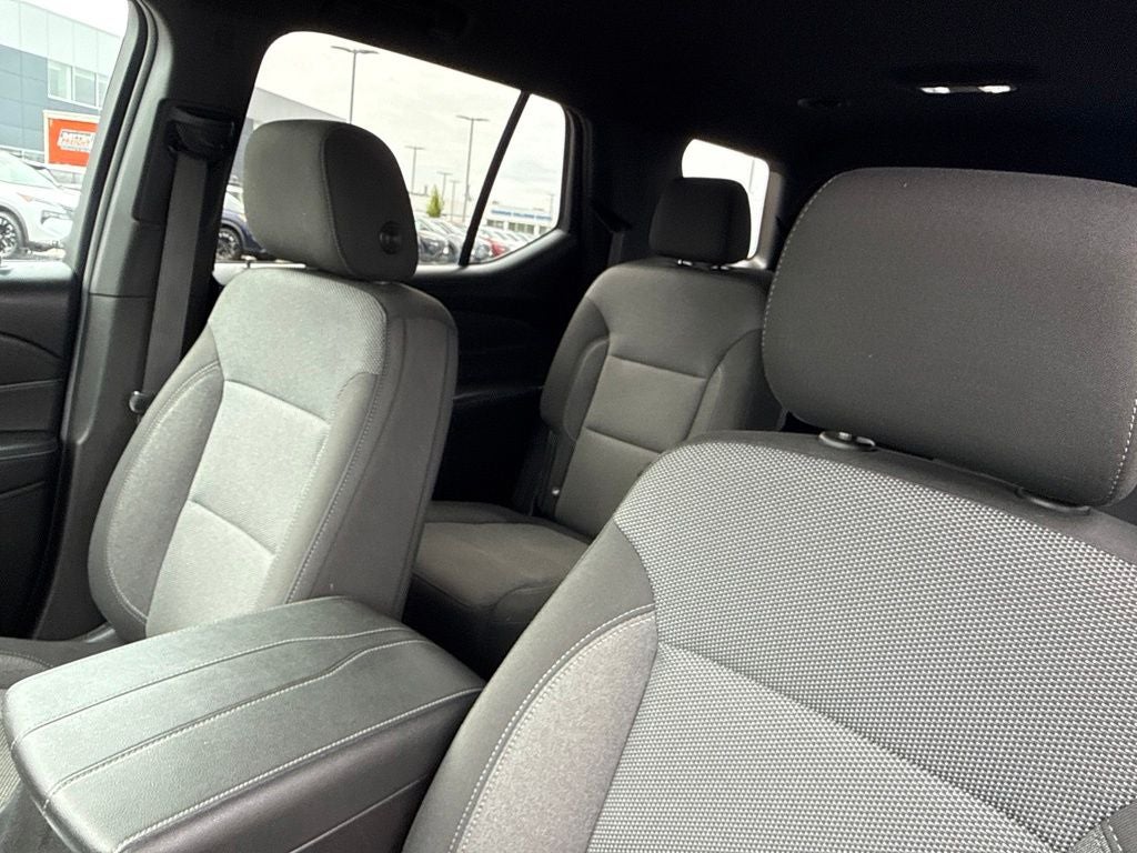 2022 Chevrolet Traverse AWD 1LT Midnight/Sport Edition