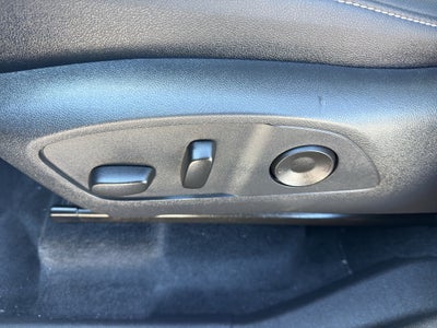 2025 Chevrolet Traverse LT w/2LT