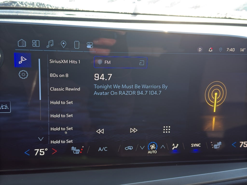 2025 Chevrolet Traverse LT w/2LT