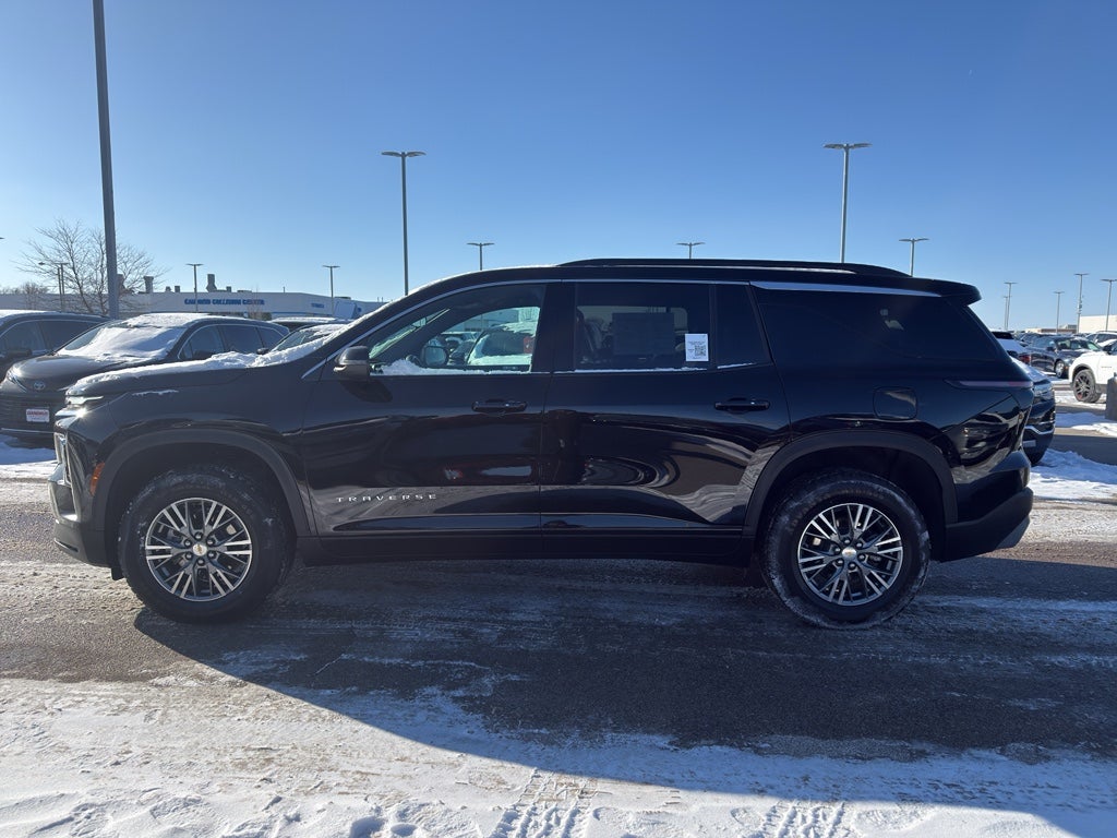 2025 Chevrolet Traverse LT w/2LT
