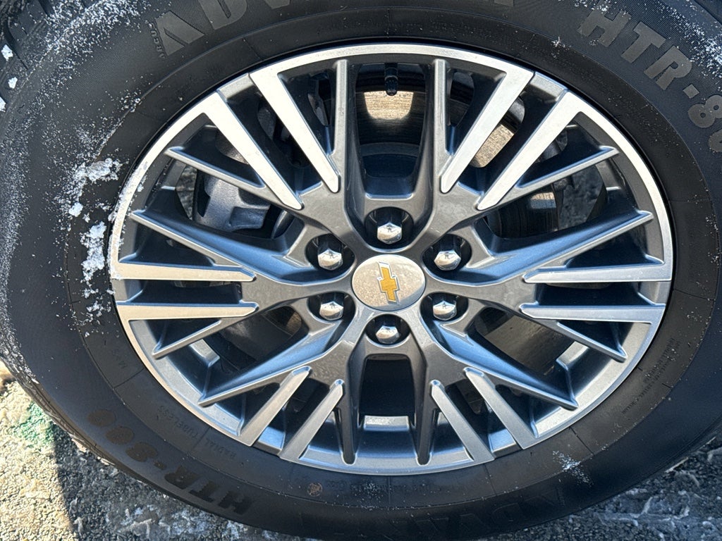 2025 Chevrolet Traverse LT w/2LT