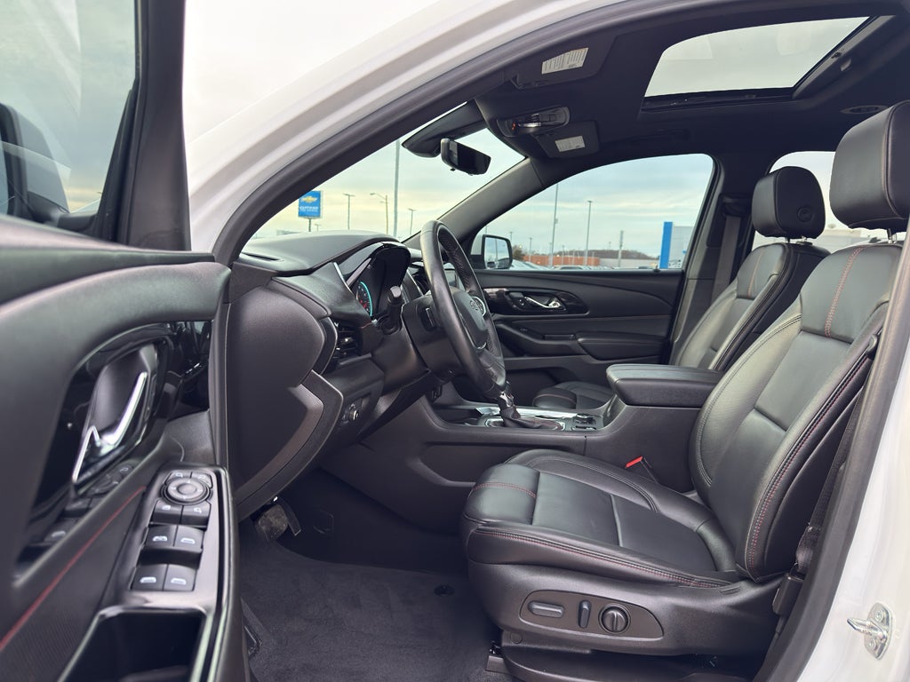 2023 Chevrolet Traverse AWD 2LT