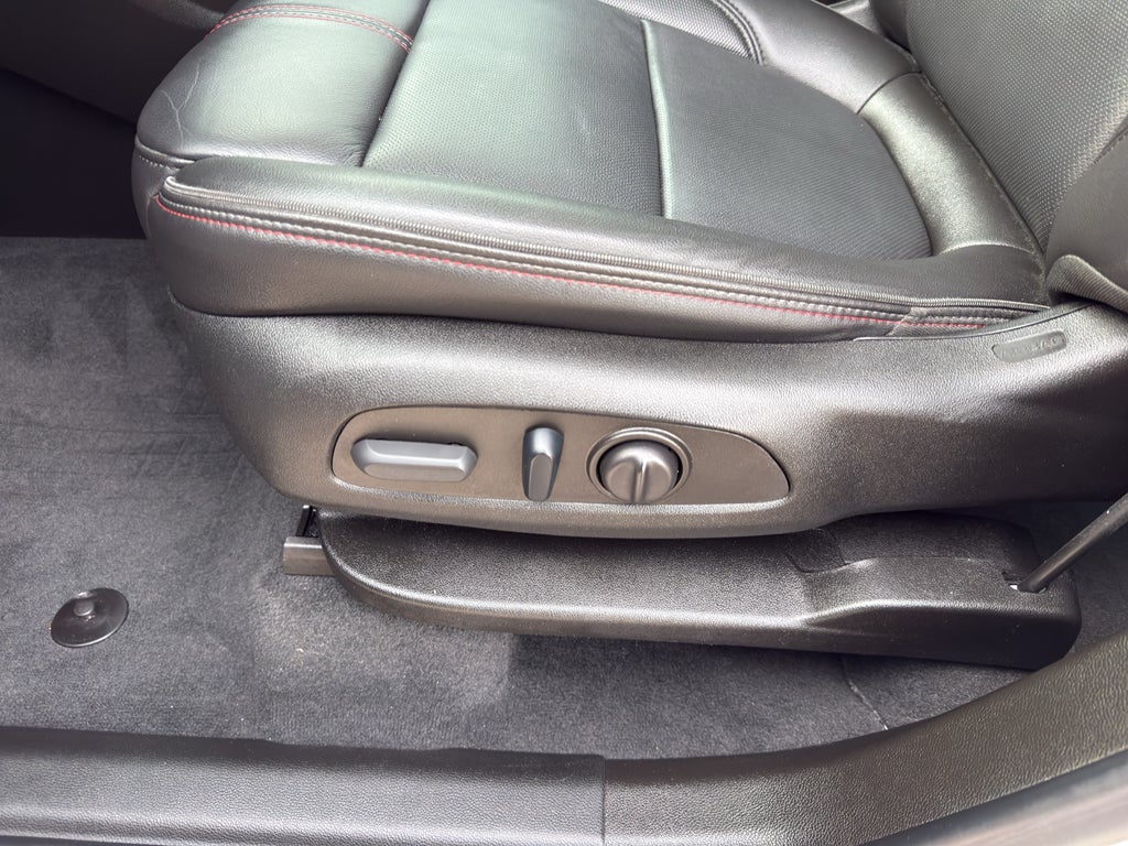 2023 Chevrolet Traverse AWD 2LT