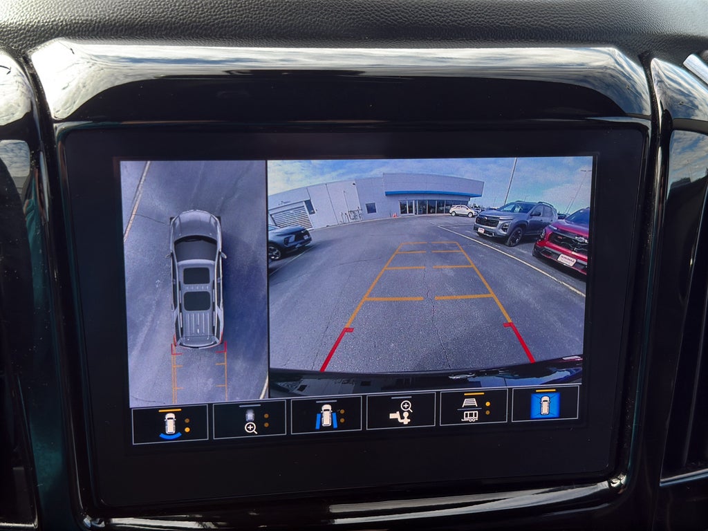2023 Chevrolet Traverse AWD 2LT