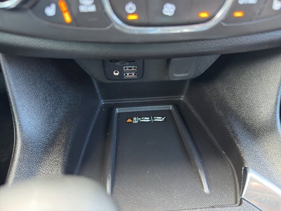2023 Chevrolet Traverse AWD 2LT