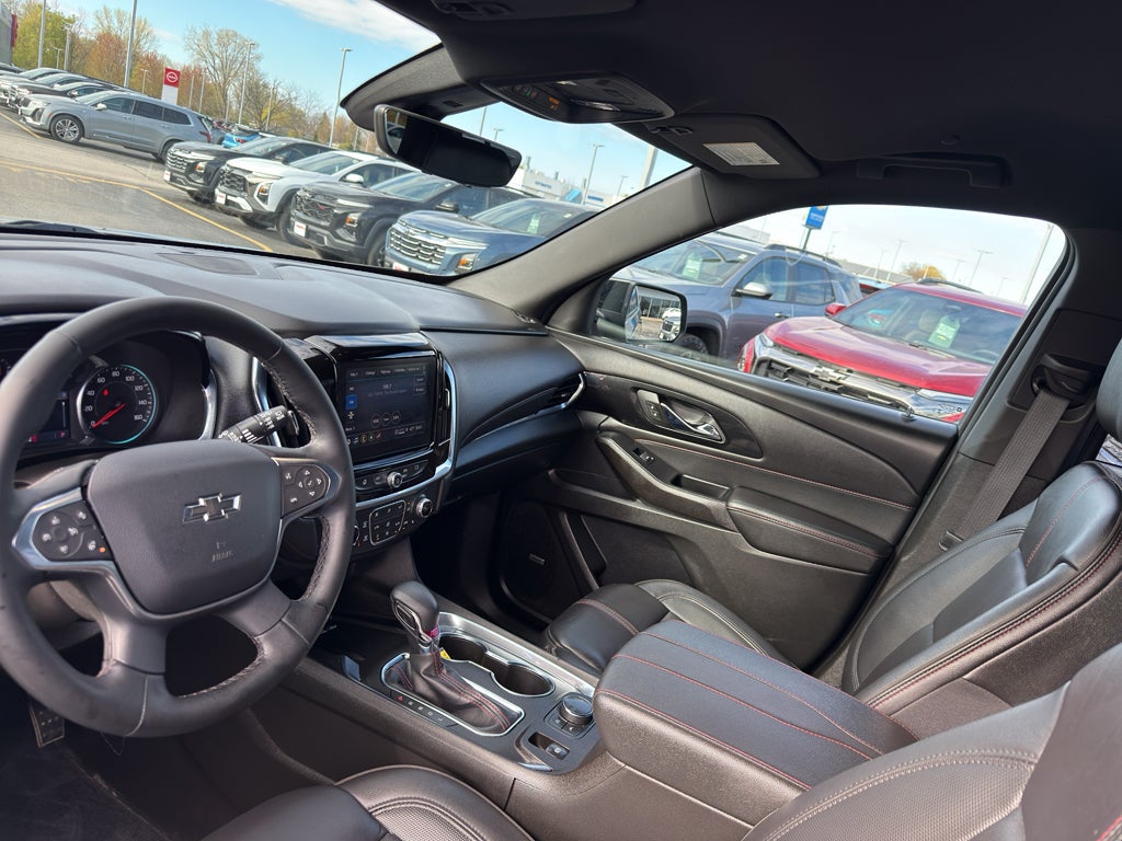 2023 Chevrolet Traverse AWD 2LT