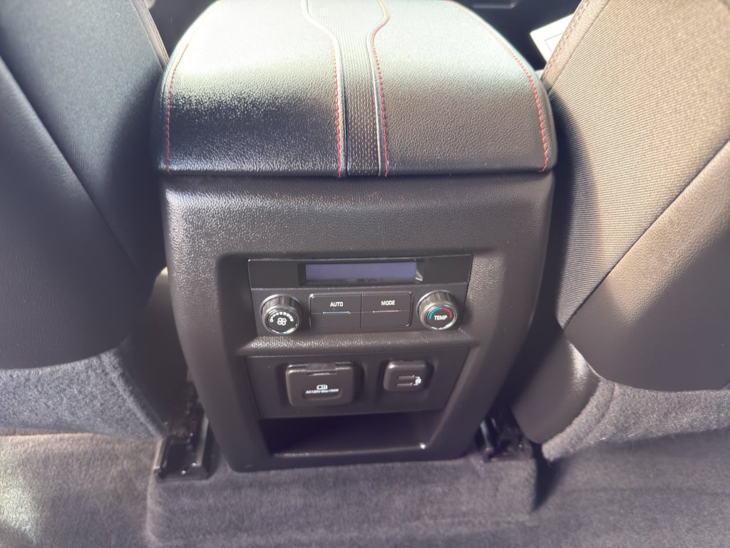 2023 Chevrolet Traverse AWD 2LT
