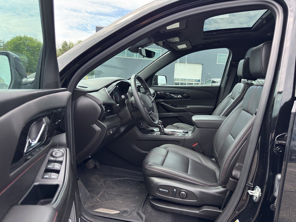 2023 Chevrolet Traverse AWD 2LT