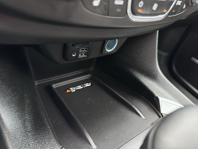 2023 Chevrolet Traverse AWD 2LT