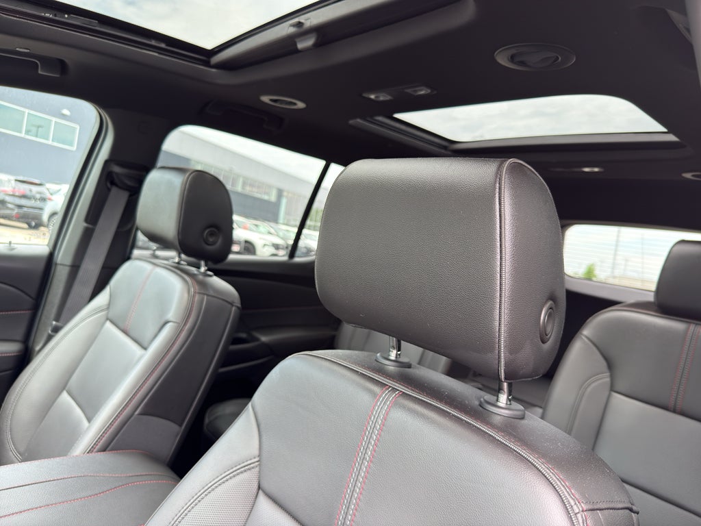 2023 Chevrolet Traverse AWD 2LT