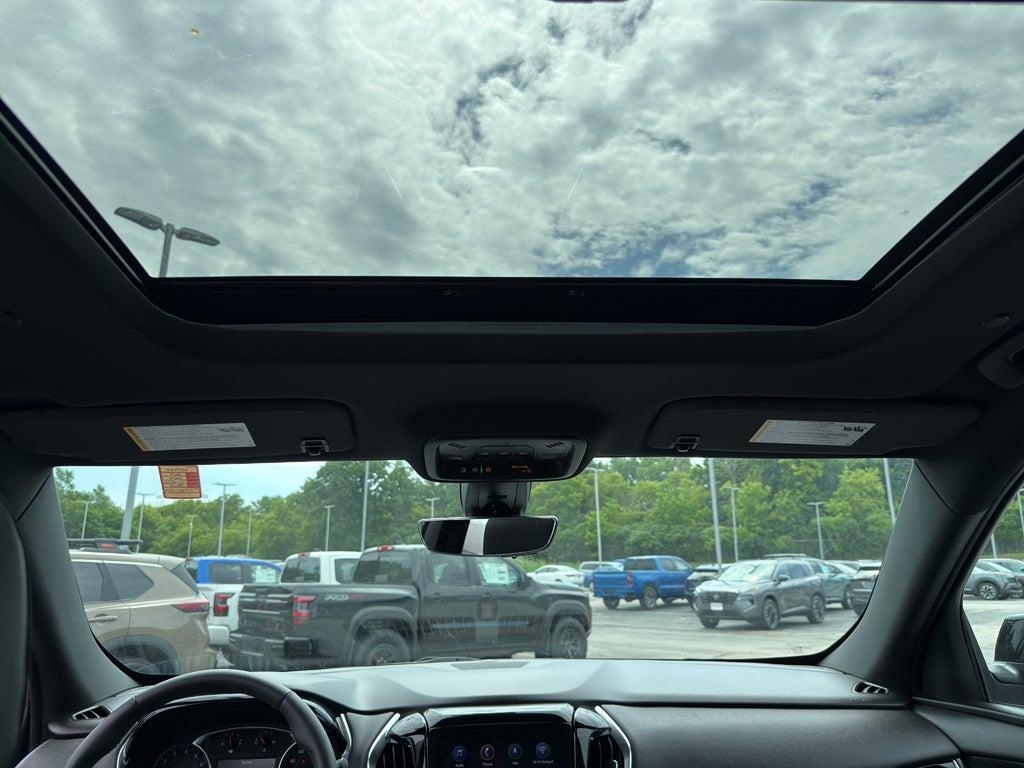 2023 Chevrolet Traverse AWD 2LT