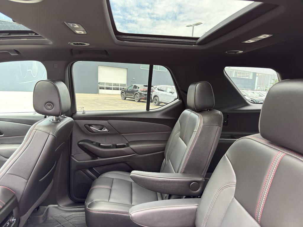 2023 Chevrolet Traverse AWD 2LT