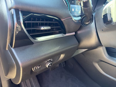 2023 Chevrolet Traverse AWD 2LT
