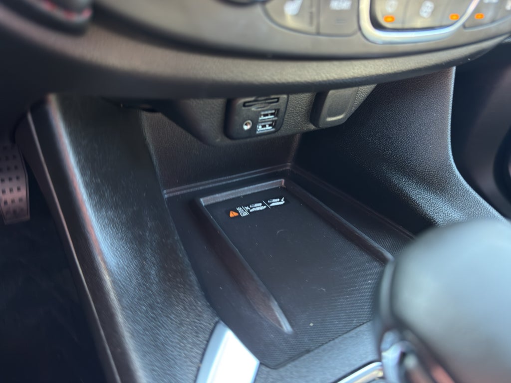 2023 Chevrolet Traverse AWD 2LT