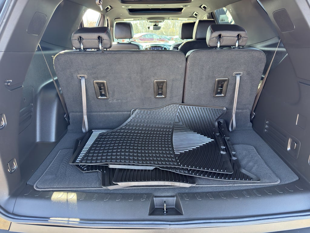2023 Chevrolet Traverse AWD 2LT