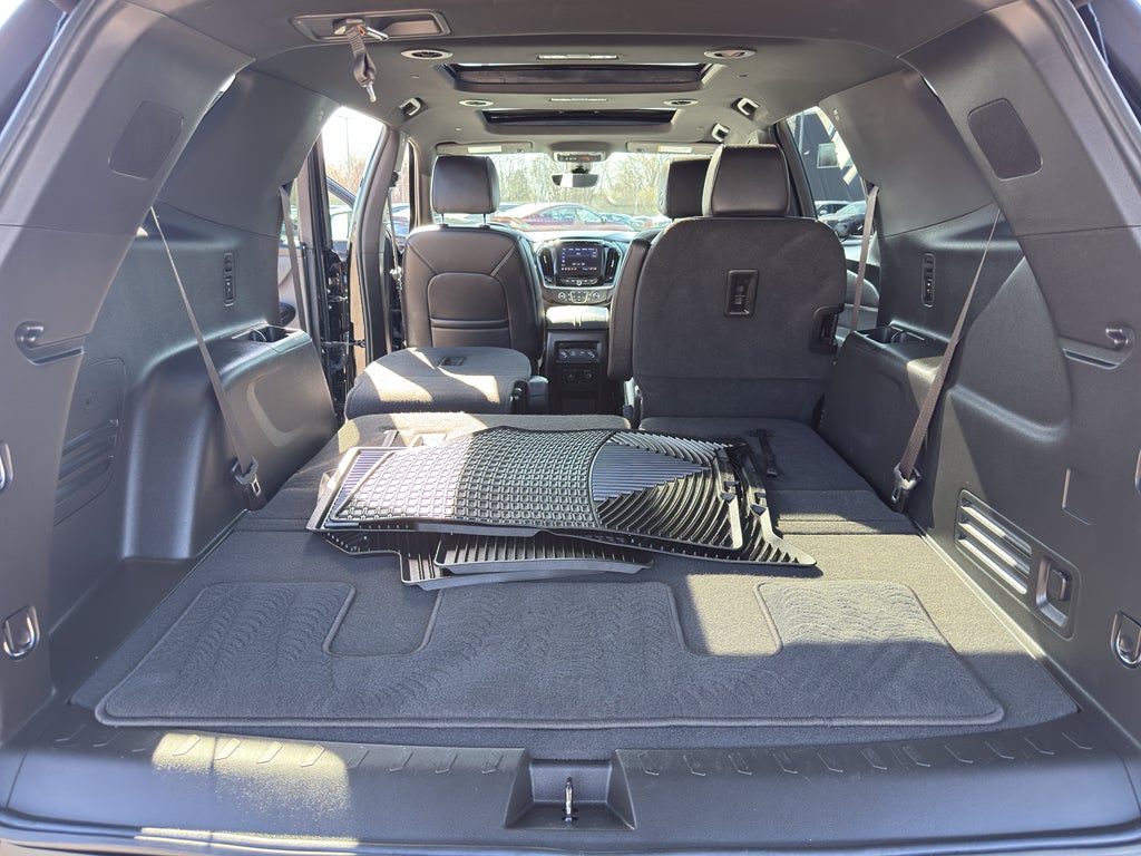 2023 Chevrolet Traverse AWD 2LT