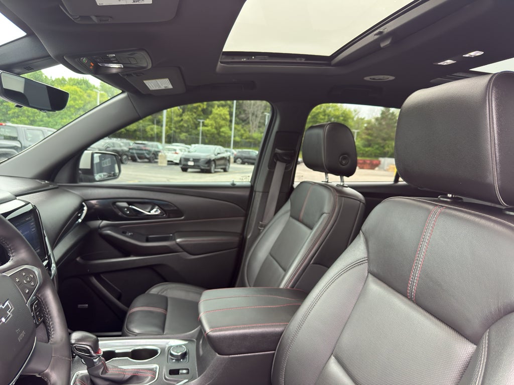 2022 Chevrolet Traverse AWD 2LT