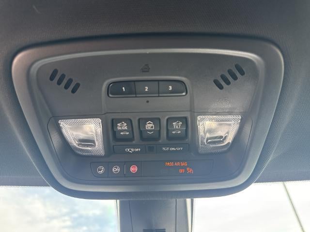 2022 Chevrolet Traverse AWD 2LT