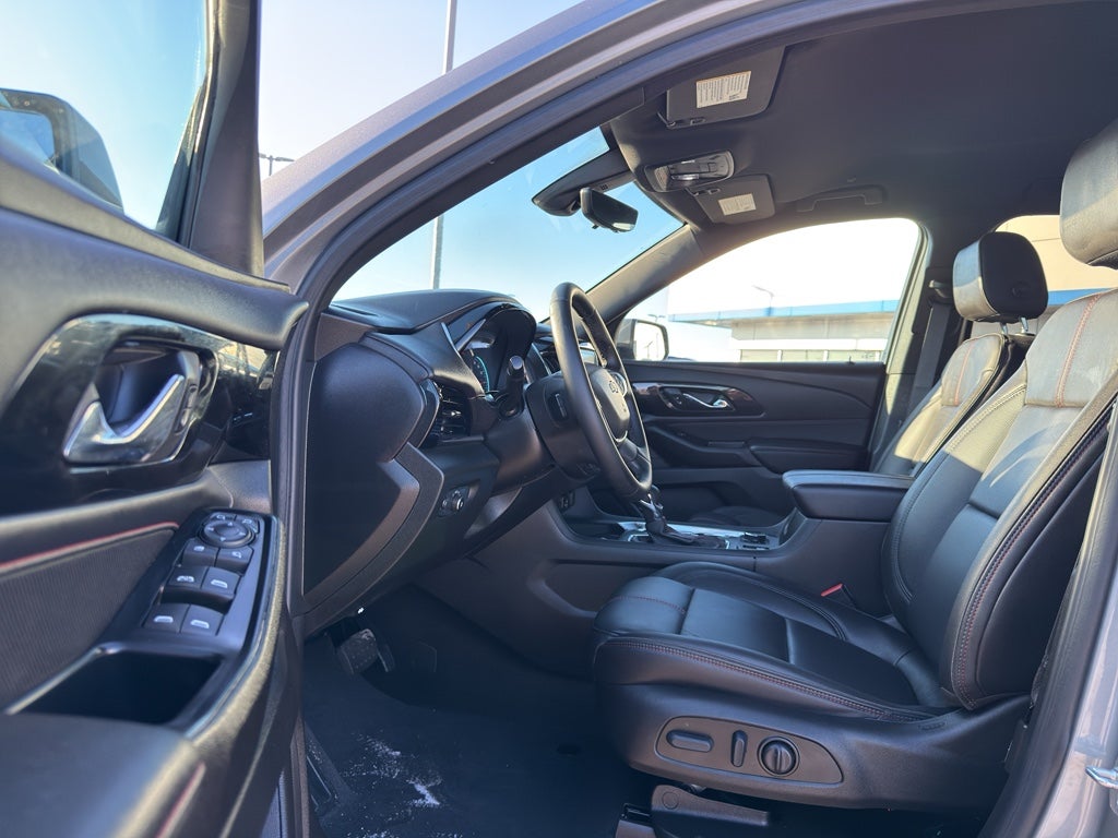 2023 Chevrolet Traverse AWD 2LT