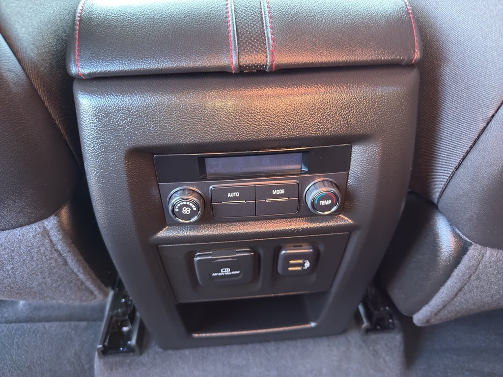 2023 Chevrolet Traverse AWD 2LT