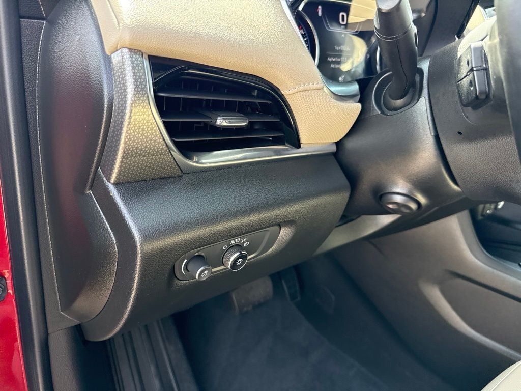 2023 Chevrolet Traverse AWD 1LZ