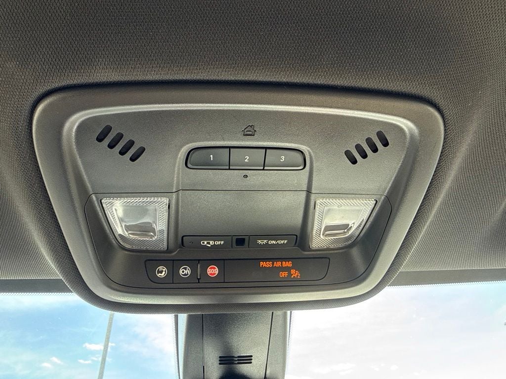 2023 Chevrolet Traverse AWD 1LZ