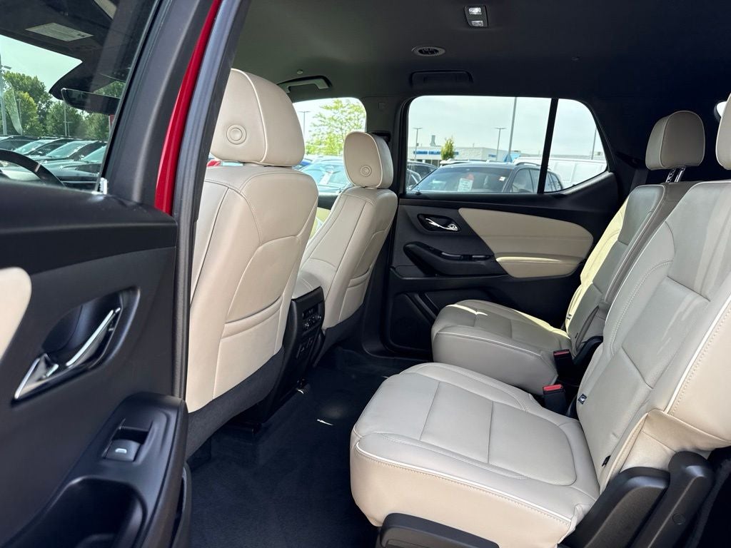 2023 Chevrolet Traverse AWD 1LZ