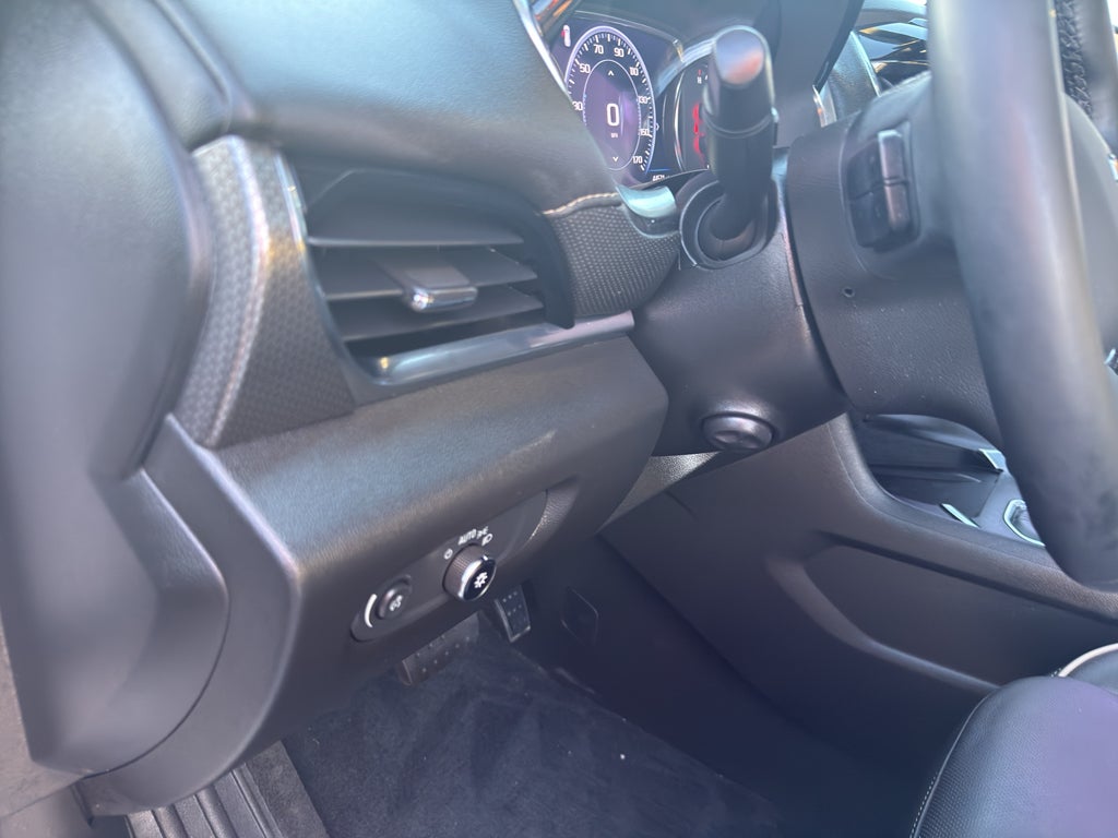 2023 Chevrolet Traverse AWD 1LZ