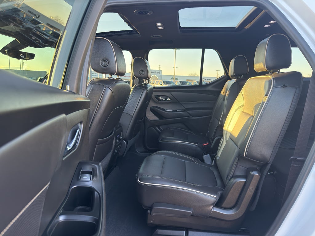 2023 Chevrolet Traverse AWD 1LZ