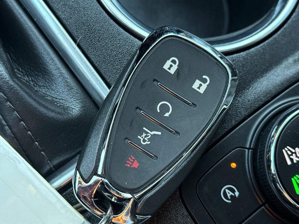 2023 Chevrolet Traverse AWD 1LZ