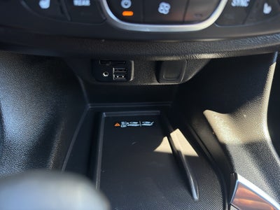 2023 Chevrolet Traverse AWD 1LZ
