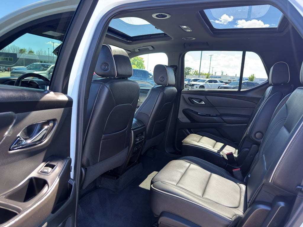 2023 Chevrolet Traverse AWD 1LZ