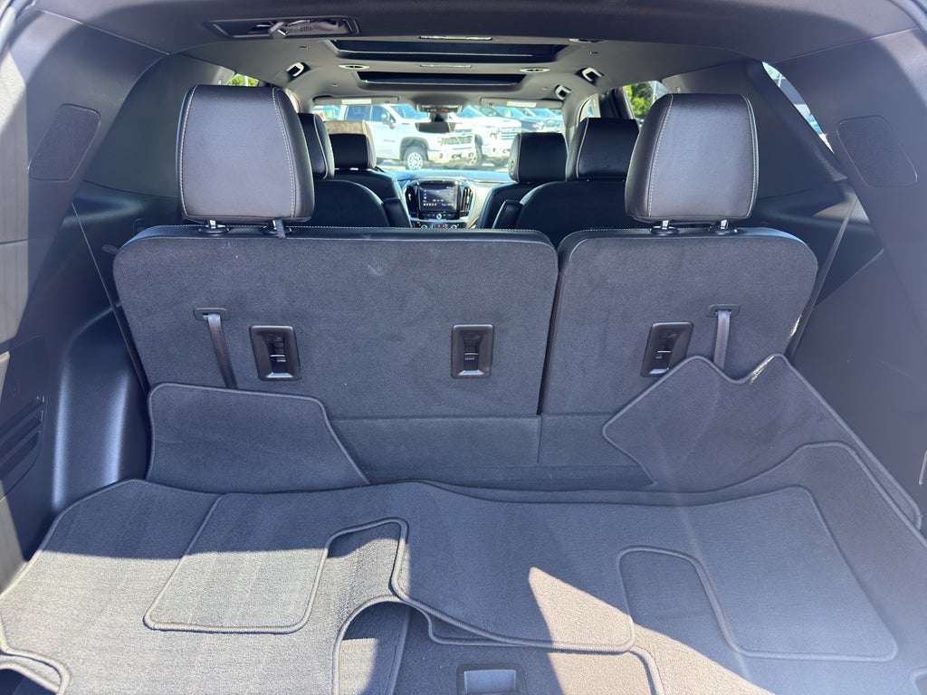 2023 Chevrolet Traverse AWD 1LZ