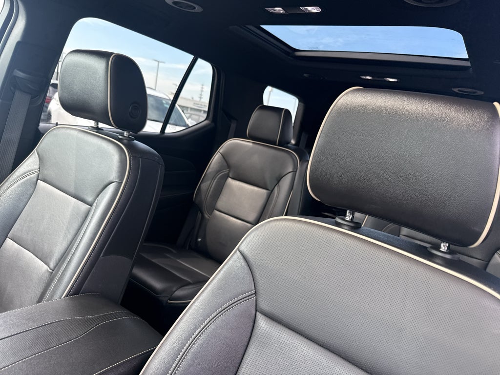 2022 Chevrolet Traverse AWD 1LZ Redline Edition